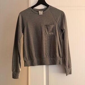 North Face Women’s Dark Gray Long Sleeve T-Shirt, Size XS